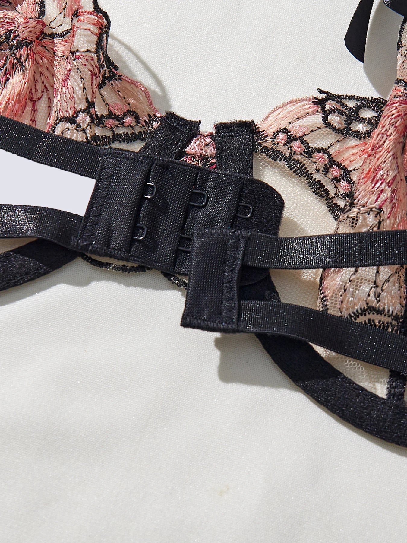 Elegant Butterfly Embroidered Lingerie Set – Sheer Bowknot Bra & Panty – Sexy & Romantic - Vynori
