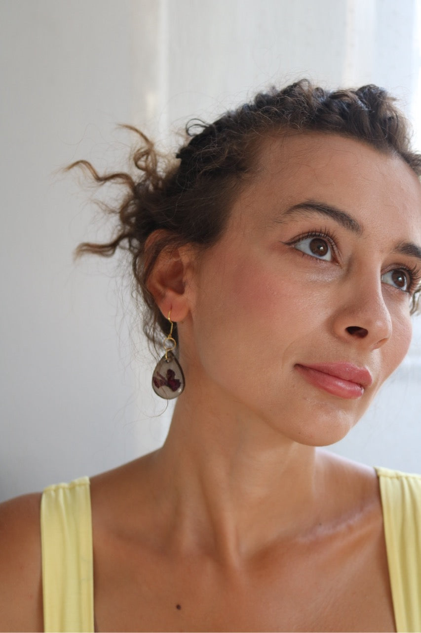 Real Flower Resin Earrings – Handmade Botanical Jewelry - Ena.art