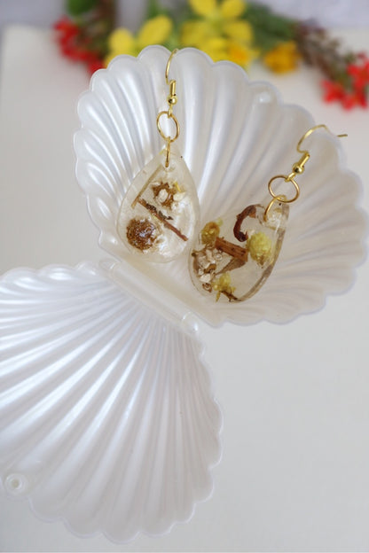 Real Flower Resin Earrings – Handmade Botanical Jewelry - Ena.art